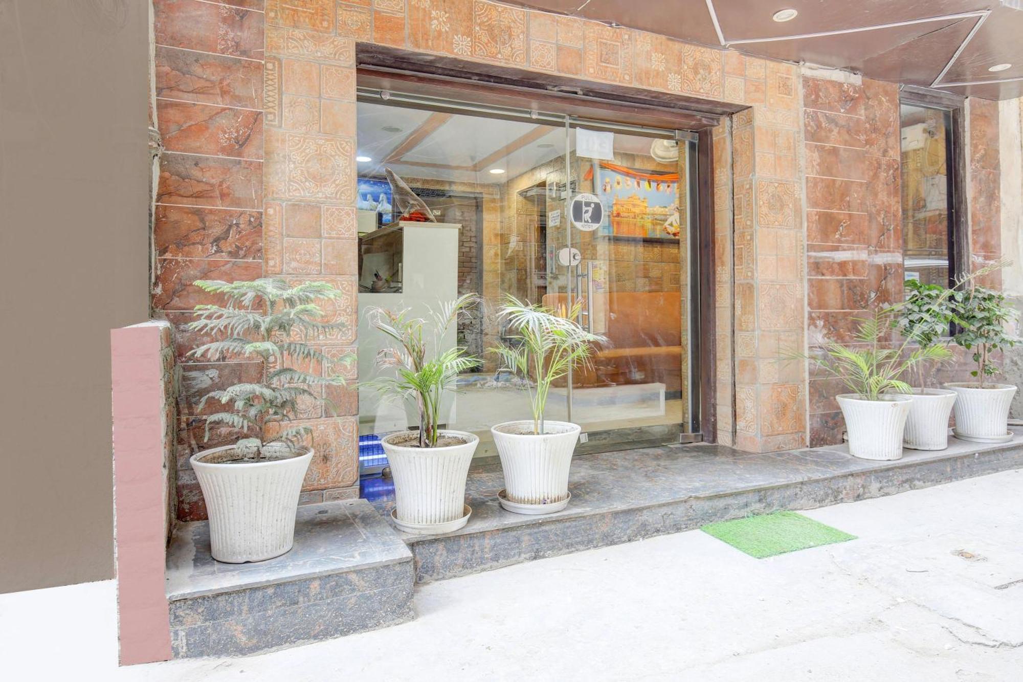 Hotel O Pink Residency Амритсар Экстерьер фото